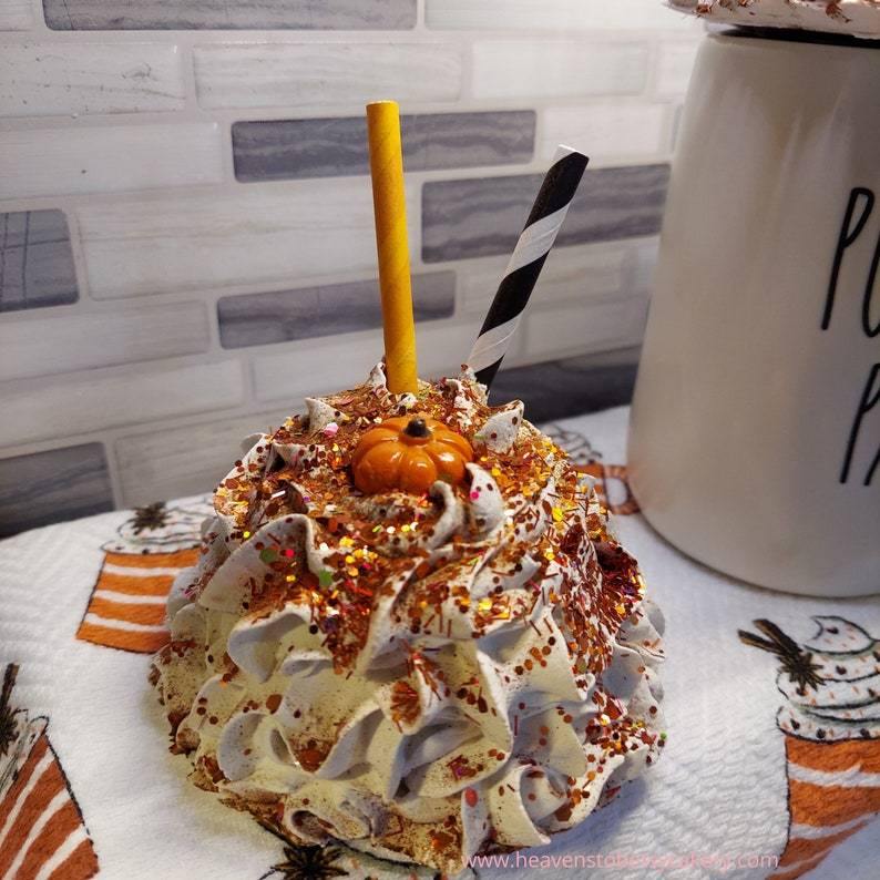 Pumpkin Spice Mug Topper - Heavens To Betsy Cakery